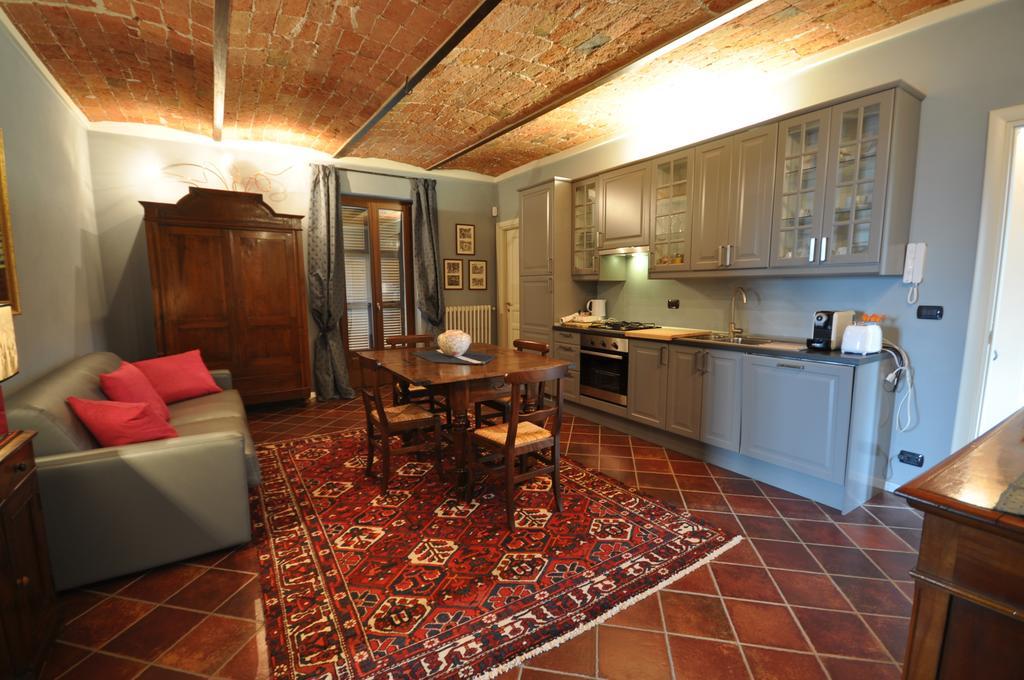 Villa Crissante La Morra Kamer foto
